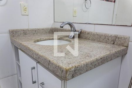 Banheiro da Suíte 1 de casa para alugar com 1 quarto, 58m² em Paulicéia, São Bernardo do Campo