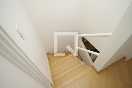 Apartamento para alugar com 75m², 1 quarto e 1 vagaEscada