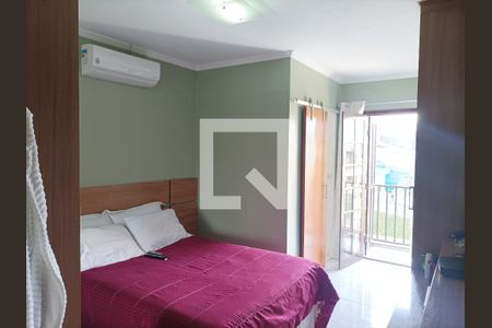 Casa à venda com 200m², 3 quartos e 6 vagasQuarto 01 Suíte