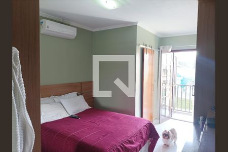 Casa à venda com 200m², 3 quartos e 6 vagasQuarto 01 Suíte