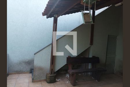 Casa à venda com 200m², 3 quartos e 6 vagasÁrea comum - Churrasqueira