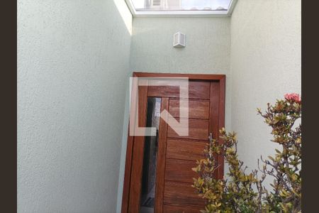 Casa à venda com 200m², 3 quartos e 6 vagasEntrada