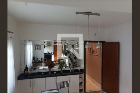 Casa à venda com 200m², 3 quartos e 6 vagasCozinha