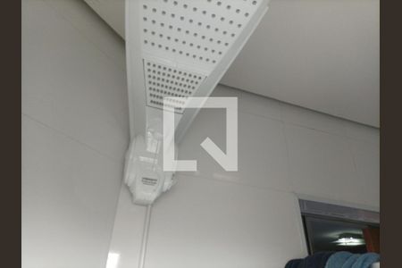 Casa à venda com 200m², 3 quartos e 6 vagasBanheiro 03 Suíte