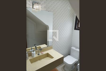 Casa à venda com 200m², 3 quartos e 6 vagasLavabo