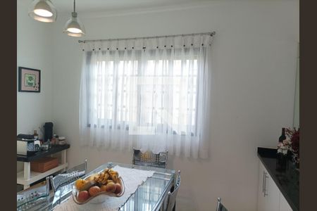 Casa à venda com 200m², 3 quartos e 6 vagasCozinha