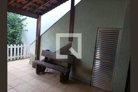 Casa à venda com 200m², 3 quartos e 6 vagasÁrea comum - Churrasqueira