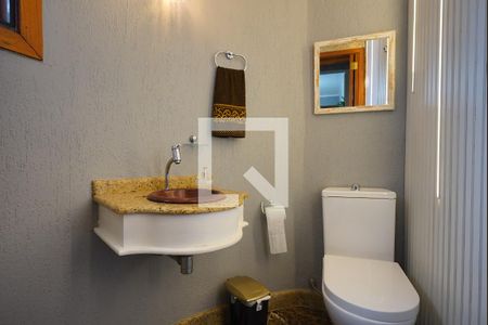 Lavabo Sala de casa para alugar com 4 quartos, 434m² em Ipanema, Porto Alegre