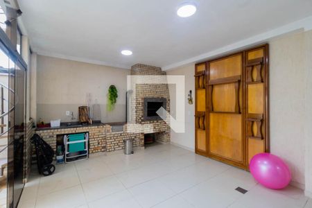 Casa à venda com 240m², 4 quartos e 2 vagasEspaço Gourmet