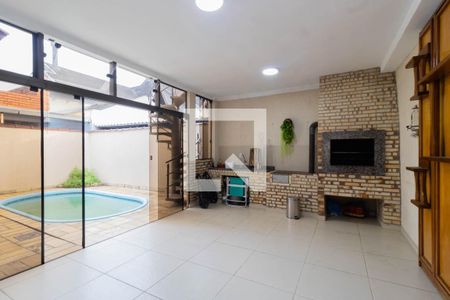 Casa à venda com 240m², 4 quartos e 2 vagasEspaço Gourmet