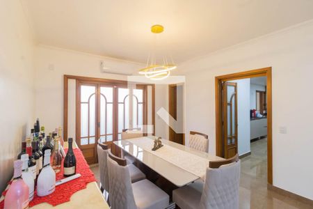 Sala de casa à venda com 4 quartos, 240m² em Estância Velha, Canoas