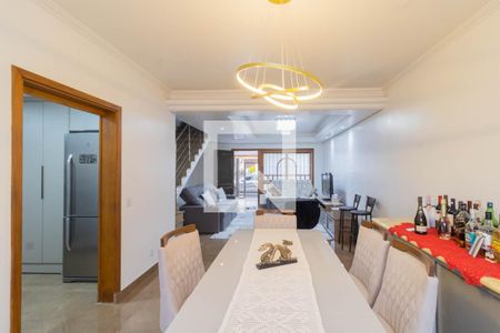 Sala de casa à venda com 4 quartos, 240m² em Estância Velha, Canoas