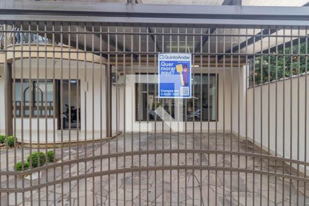 Casa à venda com 240m², 4 quartos e 2 vagasInstalação de Plaquinhas 