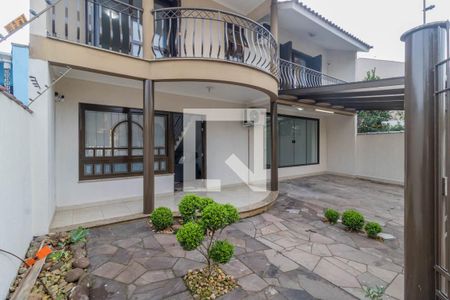 Casa à venda com 240m², 4 quartos e 2 vagasQuintal