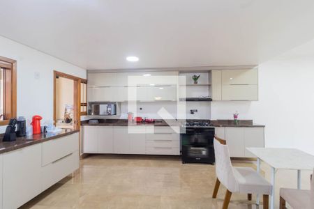 Casa à venda com 240m², 4 quartos e 2 vagasCozinha