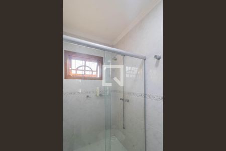Casa à venda com 240m², 4 quartos e 2 vagasBanheiro