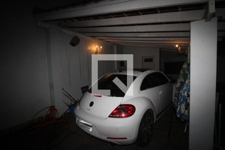 Casa à venda com 70m², 3 quartos e 3 vagas Casa à venda com 70m², 3 quartos e 3 vagasGaragem