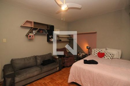 Casa à venda com 70m², 3 quartos e 3 vagas Casa à venda com 70m², 3 quartos e 3 vagasQuarto 2