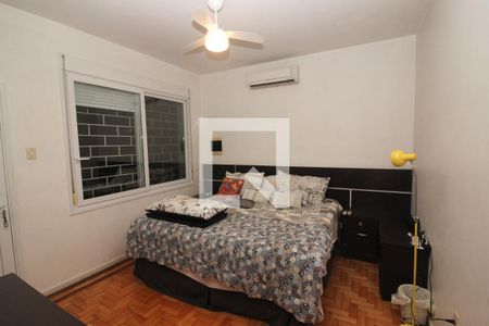 Casa à venda com 70m², 3 quartos e 3 vagas Casa à venda com 70m², 3 quartos e 3 vagasQuarto 1