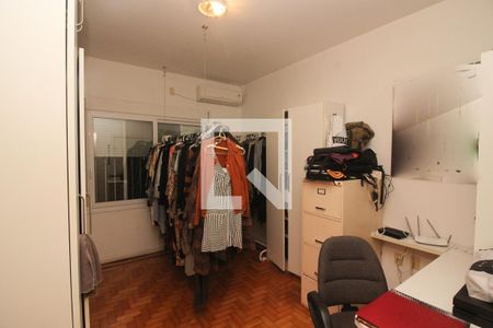 Casa à venda com 70m², 3 quartos e 3 vagas Casa à venda com 70m², 3 quartos e 3 vagasQuarto 3