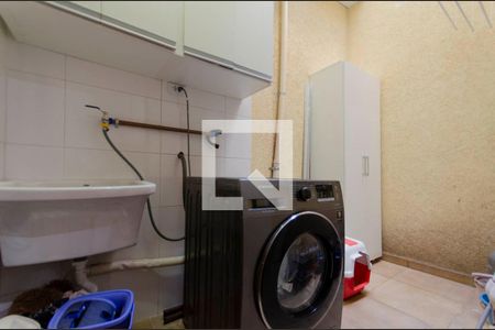 Casa de condomínio à venda com 51m², 2 quartos e 2 vagas Casa de condomínio à venda com 51m², 2 quartos e 2 vagasÁrea de Serviço