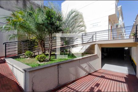 Casa de condomínio à venda com 51m², 2 quartos e 2 vagas Casa de condomínio à venda com 51m², 2 quartos e 2 vagasEntrada Estacionamento
