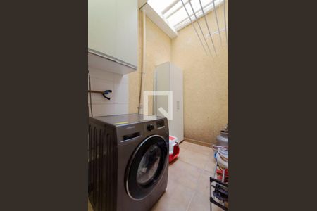 Casa de condomínio à venda com 51m², 2 quartos e 2 vagas Casa de condomínio à venda com 51m², 2 quartos e 2 vagasÁrea de Serviço