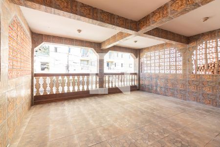 Casa à venda com 300m², 3 quartos e 6 vagasCobertura