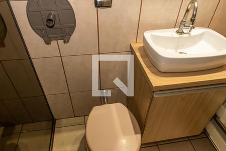 Casa para alugar com 110m², 3 quartos e 3 vagas Casa para alugar com 110m², 3 quartos e 3 vagasBanheiro