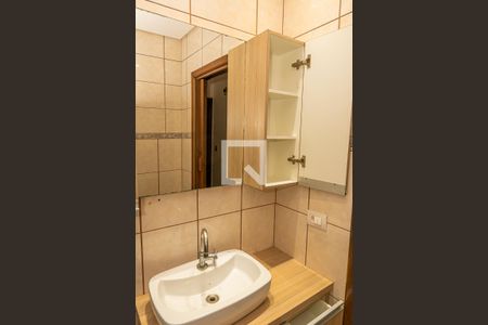 Casa para alugar com 110m², 3 quartos e 3 vagas Casa para alugar com 110m², 3 quartos e 3 vagasBanheiro