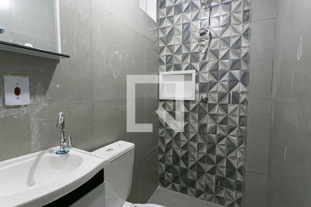 Banheiro de apartamento para alugar com 1 quarto, 30m² em Jardim Fernandes, São Paulo