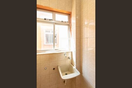 Apartamento à venda com 60m², 2 quartos e 1 vaga Apartamento à venda com 60m², 2 quartos e 1 vagaCozinha e Área de Serviço