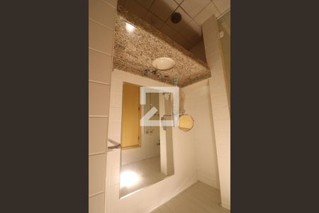 Banheiro de apartamento à venda com 1 quarto, 35m² em Carandiru, São Paulo