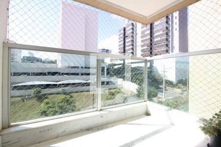 Apartamento para alugar com 122m², 3 quartos e 2 vagasVaranda