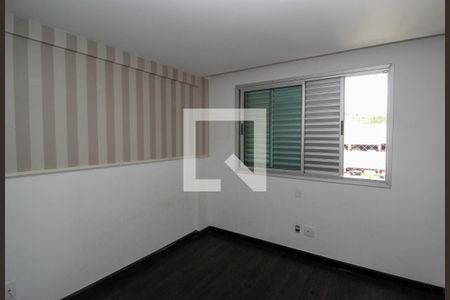 Apartamento para alugar com 122m², 3 quartos e 2 vagasQuarto 2