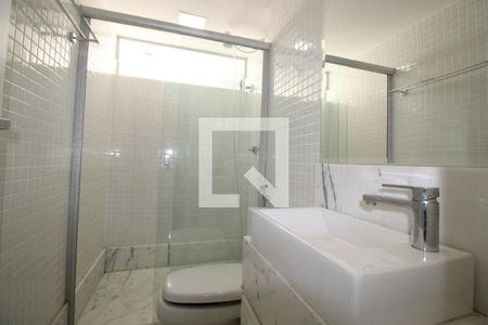 Apartamento para alugar com 122m², 3 quartos e 2 vagasBanheiro social