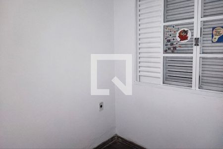 Casa à venda com 357m², 4 quartos e 2 vagasQuarto 1