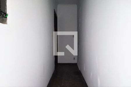 Casa à venda com 357m², 4 quartos e 2 vagasCorredor Quartos