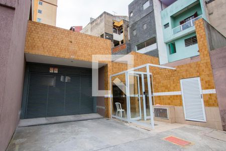 Fachada do condomínio de apartamento para alugar com 2 quartos, 118m² em Jardim Cristiane, Santo André