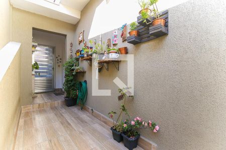 Casa à venda com 137m², 3 quartos e 2 vagas Casa à venda com 137m², 3 quartos e 2 vagasEntrada