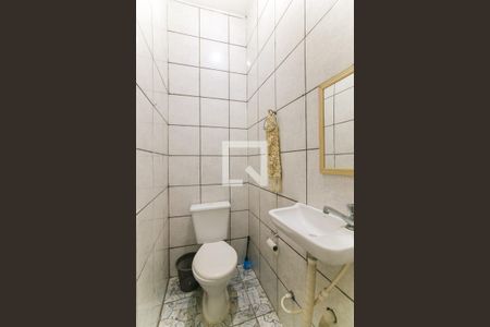 Casa à venda com 137m², 3 quartos e 2 vagas Casa à venda com 137m², 3 quartos e 2 vagasLavabo