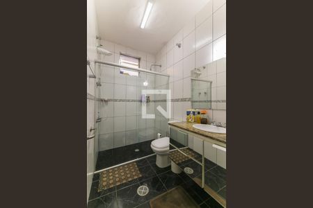 Casa à venda com 137m², 3 quartos e 2 vagas Casa à venda com 137m², 3 quartos e 2 vagasBanheiro Social