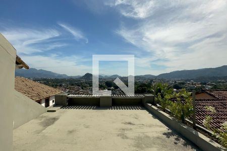 Casa de condomínio à venda com 278m², 4 quartos e 2 vagas Casa de condomínio à venda com 278m², 4 quartos e 2 vagasÁrea de lazer