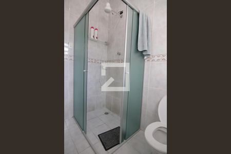 Casa à venda com 294m², 2 quartos e 2 vagasBanheiro