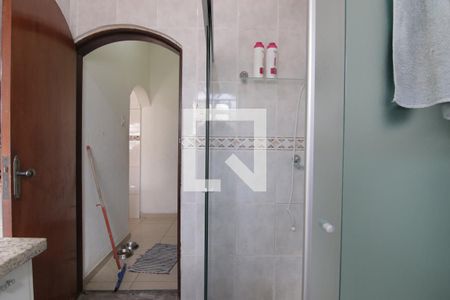 Casa à venda com 294m², 2 quartos e 2 vagasBanheiro