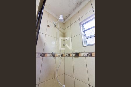 Banheiro  de casa à venda com 2 quartos, 140m² em Vila Yara, Osasco