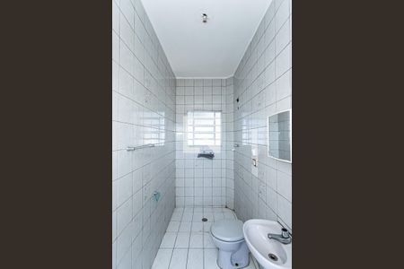 Banheiro de casa para alugar com 1 quarto, 65m² em Casa Verde Média, São Paulo