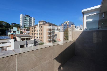 Apartamento à venda com 110m², 2 quartos e 1 vaga Apartamento à venda com 110m², 2 quartos e 1 vagaVaranda