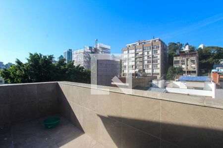 Apartamento à venda com 110m², 2 quartos e 1 vaga Apartamento à venda com 110m², 2 quartos e 1 vagaVaranda