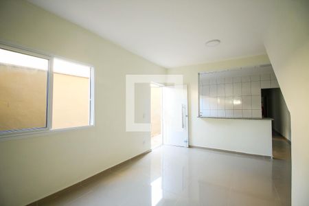 Sala de casa para alugar com 2 quartos, 80m² em Penha de França, São Paulo